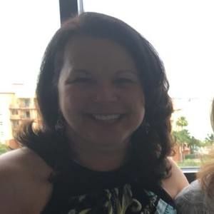 Meet your Posher, Selena